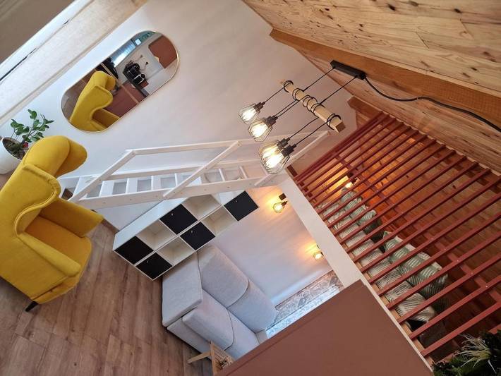Appartement de vacances pour 4 personnes, avec Terrasse ainsi que Jardin et Piscine