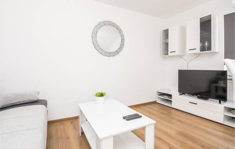 Ferienhaus für 6 Personen, mit Pool und Terrasse in Sveti Petar na Moru - 4