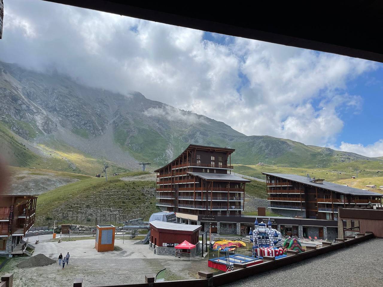 Ganzes Studio, Studio für 4 Pers. direkt an der Piste, zentral in Arc 2000, nahe Einkaufsmöglichkeiten, Bowling, Eislaufbahn in Les Arcs, Bourg-Saint-Maurice