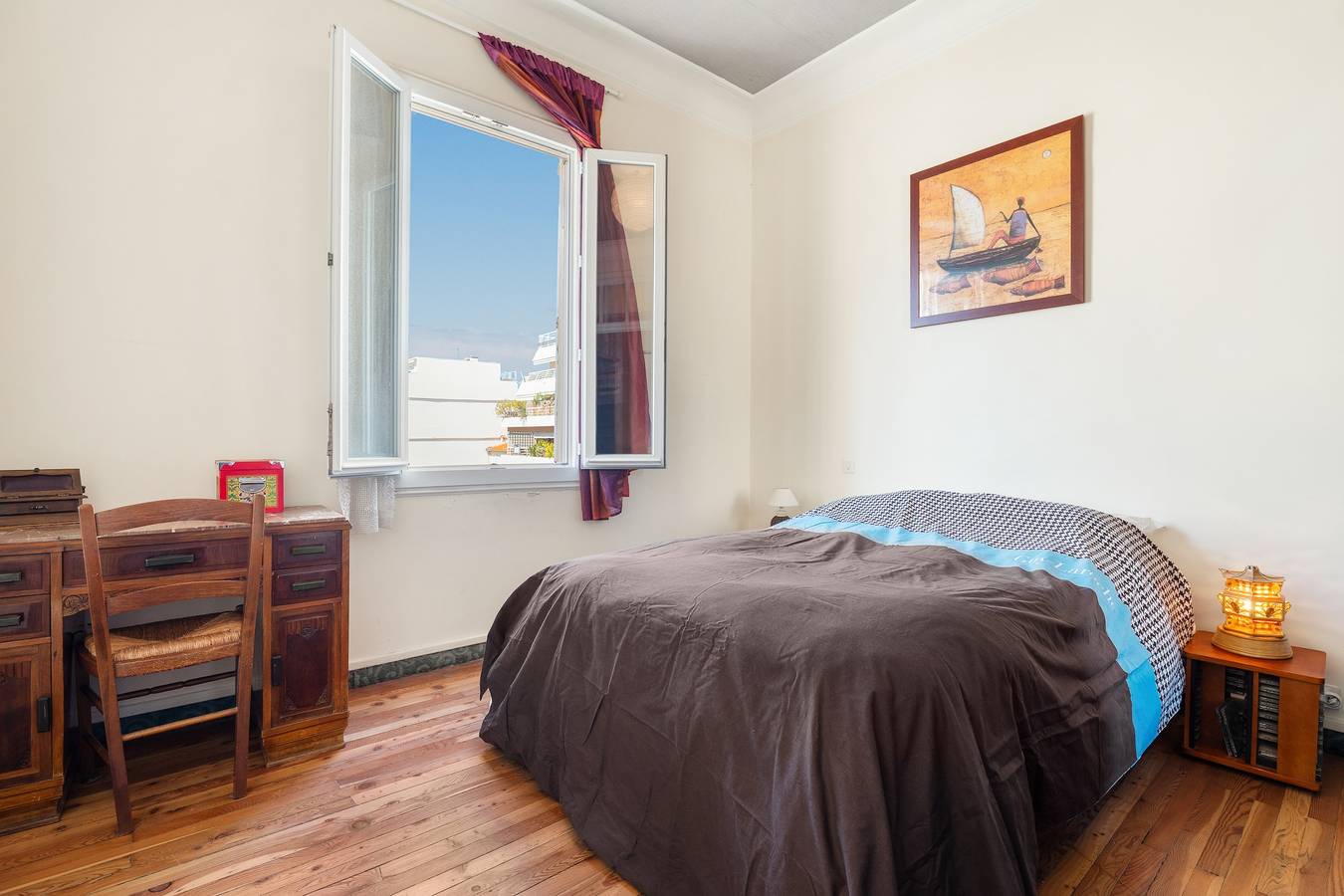 Appartement entier, Le Courbet Plage - À 150 m de la plage in Juan-les-Pins, Antibes