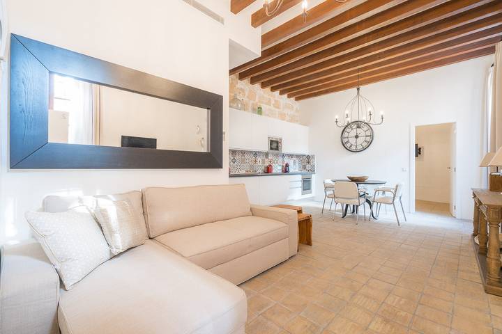 Entire apartment, Vintage Palma Palace (Classic 2) by PriorityVillas in Palma Old Town, Palma
