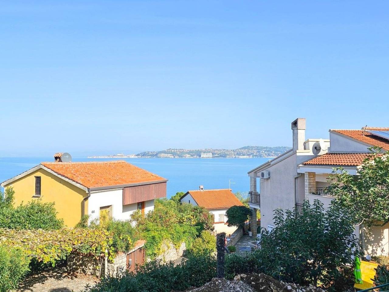 Ganze Wohnung, Apartment für 3 Personen mit Meerblick in Crveni Vrh, Umag und Umgebung