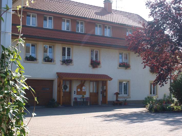 Estudio entero, Apartamento estudio 'Apartment Schweizblick, 35 Qm' con jardín compartido y Wi-Fi in Görwihl, Selva Negra (zona sur)