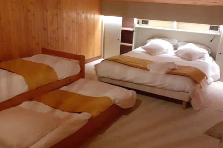 Gîte pour 10 personnes, avec jardin ainsi que balcon et sauna à Les Villards-sur-Thônes - 2