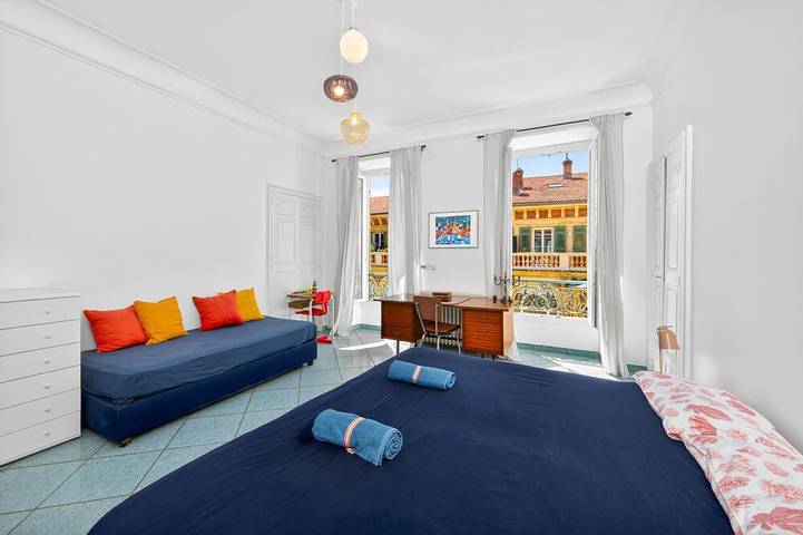 Appartement entier, Maison Trenca Duplex avec terrasse in Menton, Côte méditerranéenne (France)