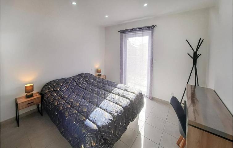 Location de vacances pour 6 personnes, avec jardin à Tréflez - 4