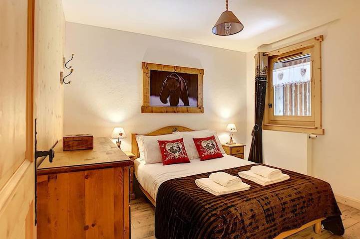 Appartement entier, Apartment Lyra, Samoens, 3 bedrooms, charming features and panoramic views in Samoëns, Région de Bonneville