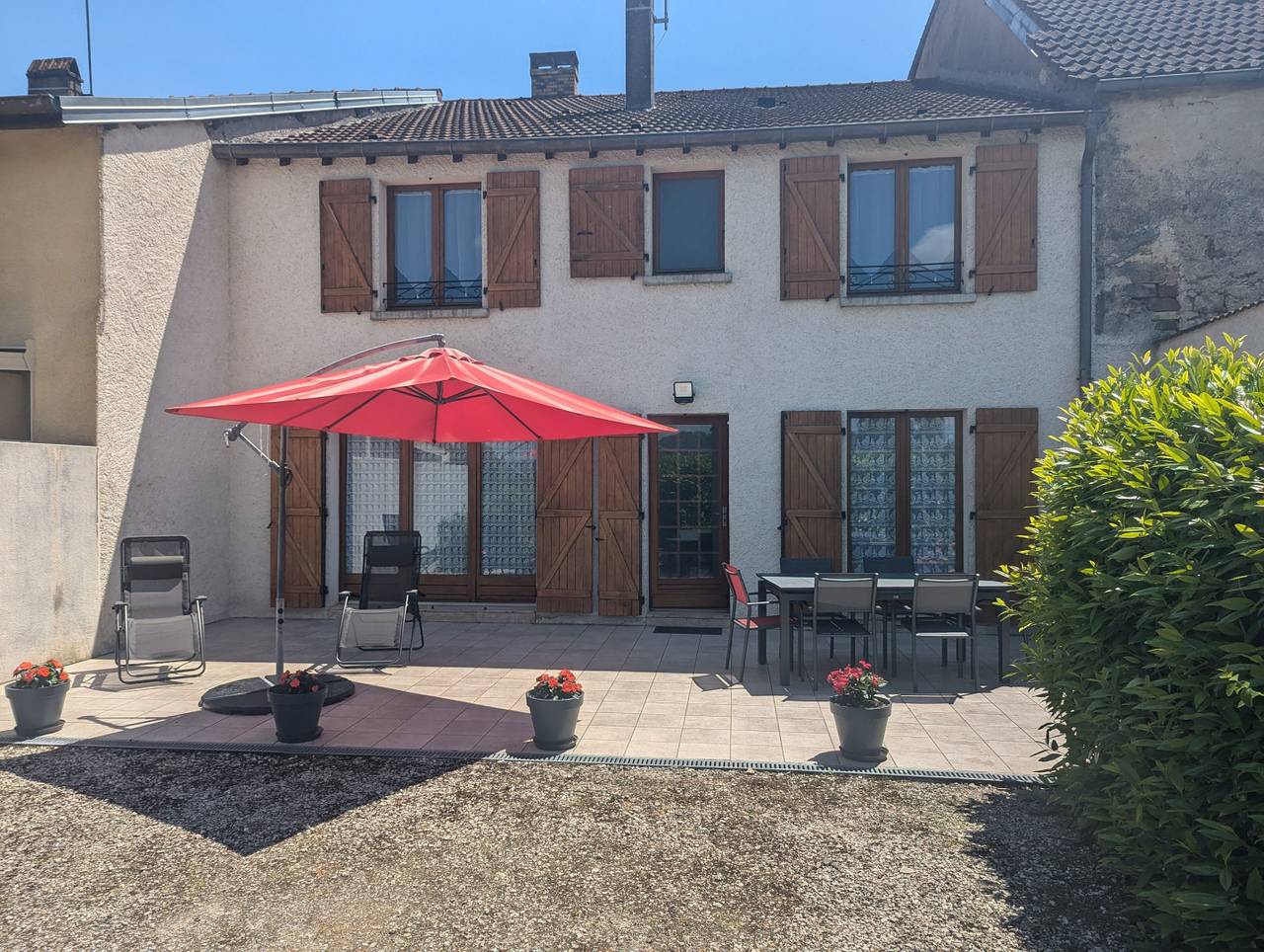 Au Jardin in Champigny-sous-Varennes, Alto Marne