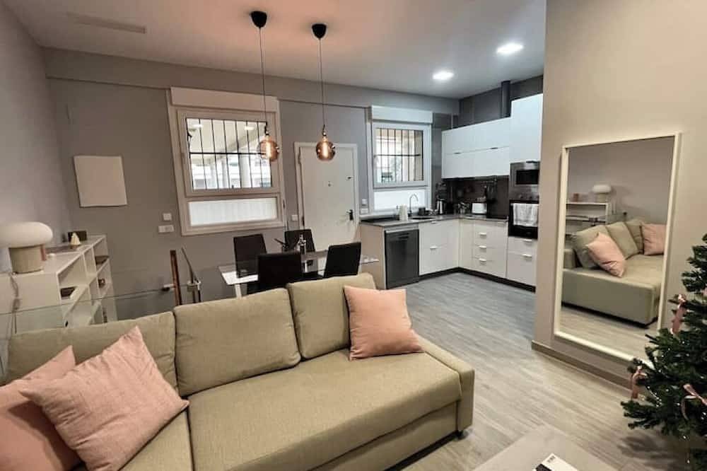 Apartamento entero, * Cosy duplex * Downtown * in Brunete, Provincia de Madrid