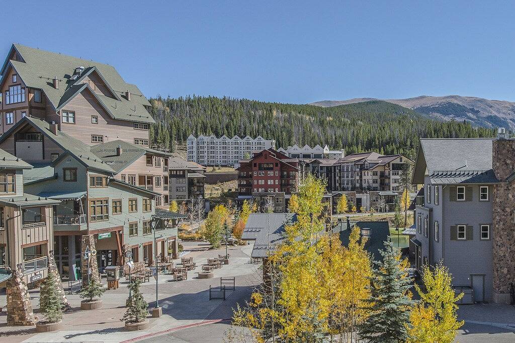 Ganze Wohnung, Ski in / out mit einem Schlafzimmer in der Zephyr Mountain Lodge in Winter Park, Arapaho and Roosevelt National Forests