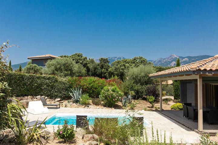 Villa pour 8 personnes, avec piscine et jardin, adapté aux familles en Corse-du-Sud - 3