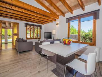 Villa in Pollença, Serra de Tramuntana für 6 