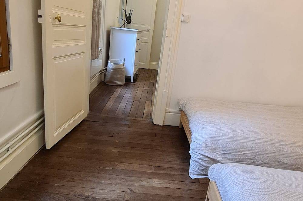 Apartamento entero, Le Petit Bouchon - Hyper Centre / Calme / Wifi / Netflix in Troyes, Aube (desambiguación)
