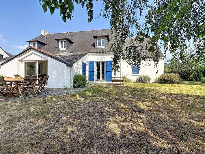 Location de vacances pour 10 personnes, avec terrasse et jardin à Locmariaquer - 2