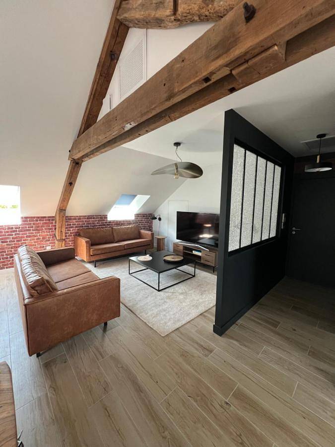 Gîte pour 12 personnes, avec vue à Lèves - 2