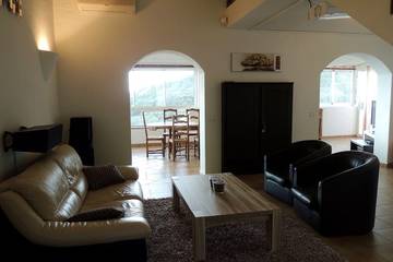 Villa pour 8 Personnes dans Sari-Solenzara, Arrondissement de Sartène, Photo 4