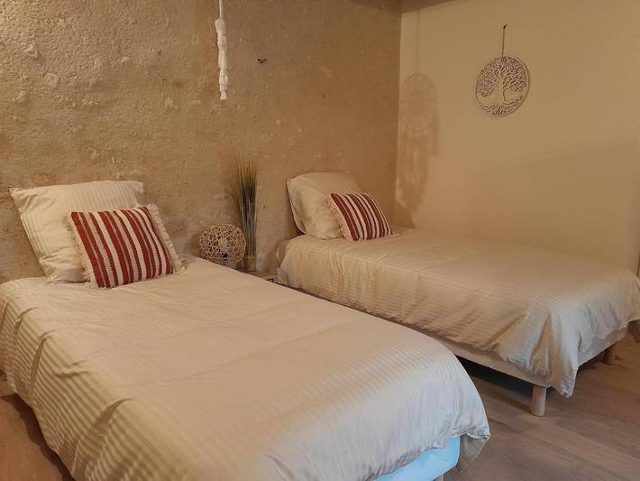 Gîte pour 4 personnes, avec jardin ainsi que sauna et jacuzzi, animaux acceptés dans Rémalard-en-Perche - 3