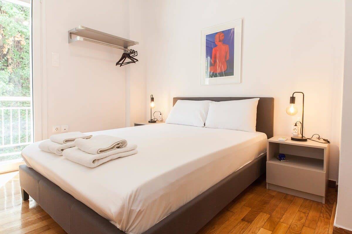 Entire apartment, Exarhia Silver Moon with Acropolis View in Central Section of Athens, Athens