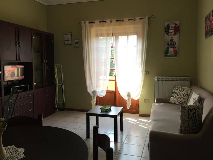 Location de vacances pour 5 personnes, avec piscine ainsi que jardin et vue à Tuoro sul Trasimeno - 3