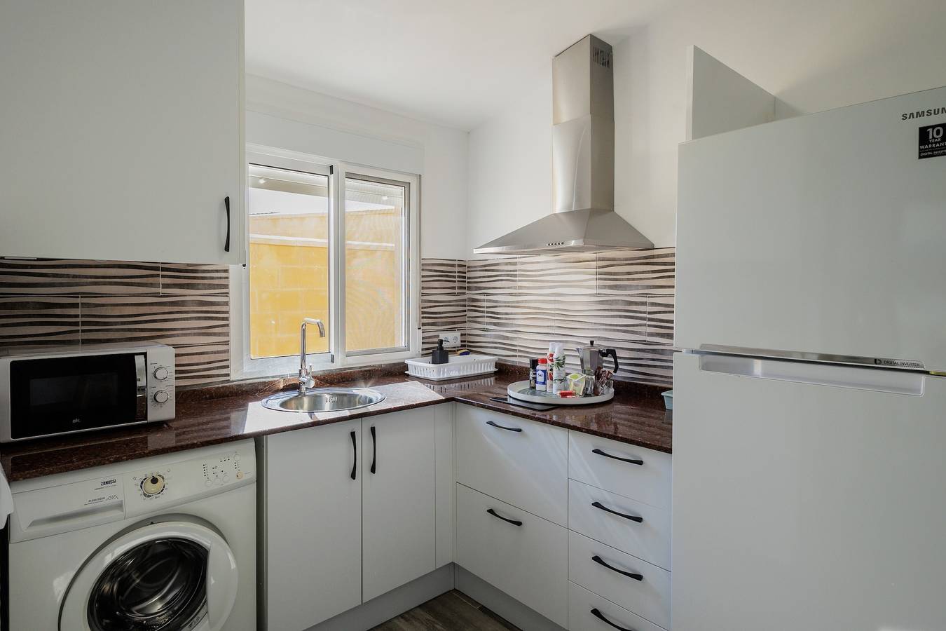 Casa rural 'Villa con Piscina cerca de Sevilla' con piscina privada, Wi-Fi y aire acondicionado in Hacienda de Tarazona, La Rinconada