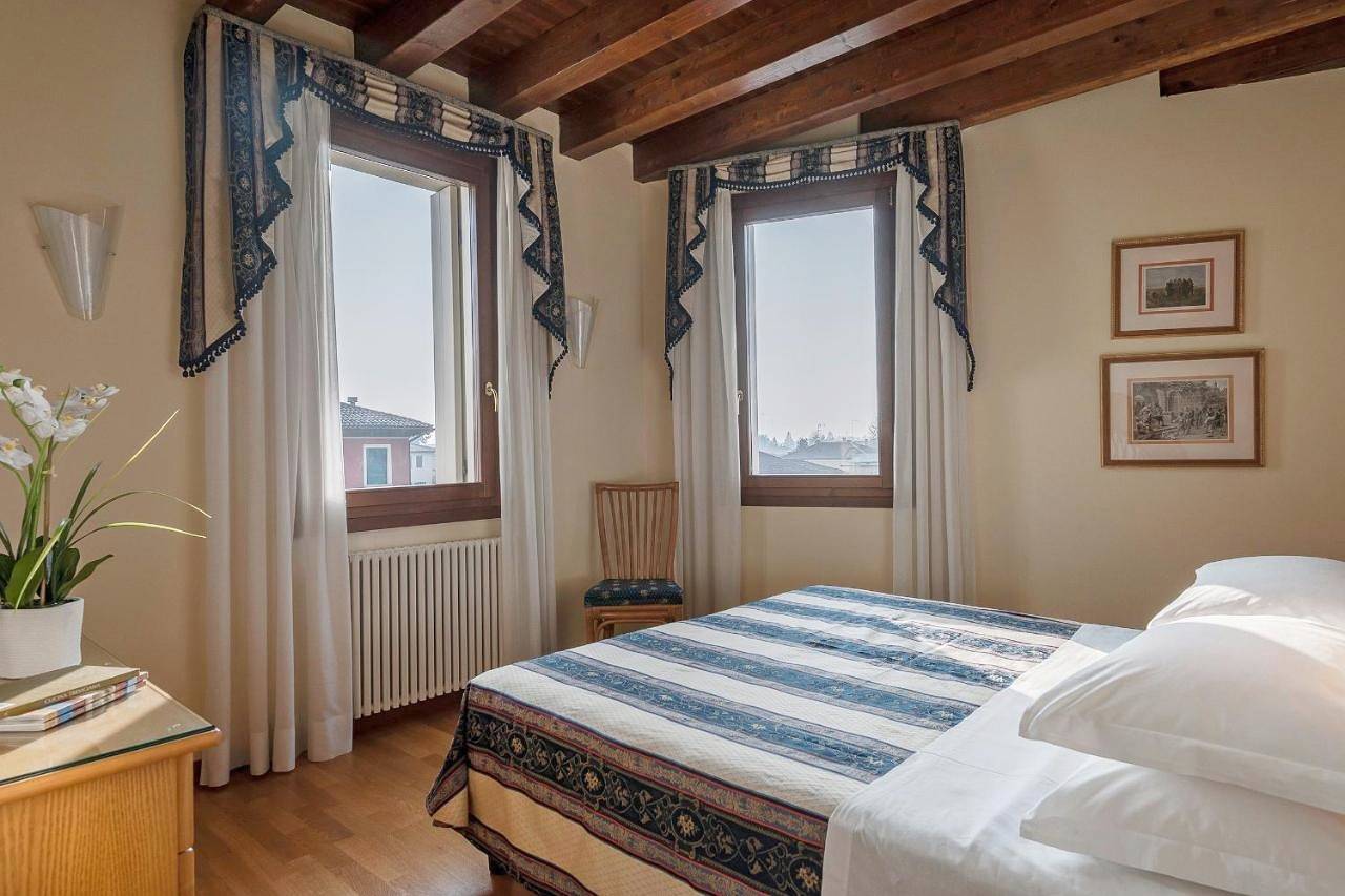 Apartamento inteiro, Palazzo Brando - Living Apartments in Treviso, Treviso (província)