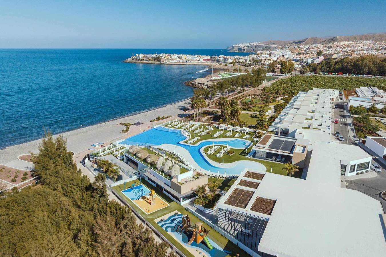 Apartamento vacacional entero, Lujosa vivienda vacacional con dos dormitorios y amplia terraza, muy cerca del mar in Arguineguín, Mogán