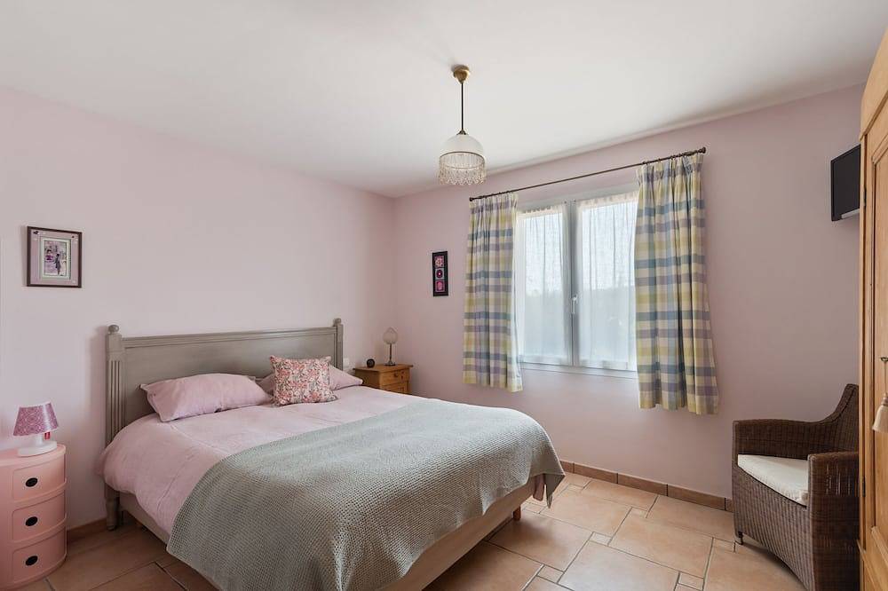 Villa d' Arcangues neo-basque 4*, swimming pool and palm trees 10 minutes from Biarritz in Arcangues, Bayonne region
