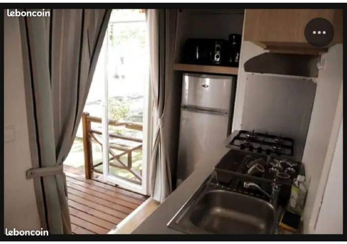 Camping pour 6 personnes, avec piscine ainsi que sauna et terrasse, animaux acceptés à Ruoms - 3