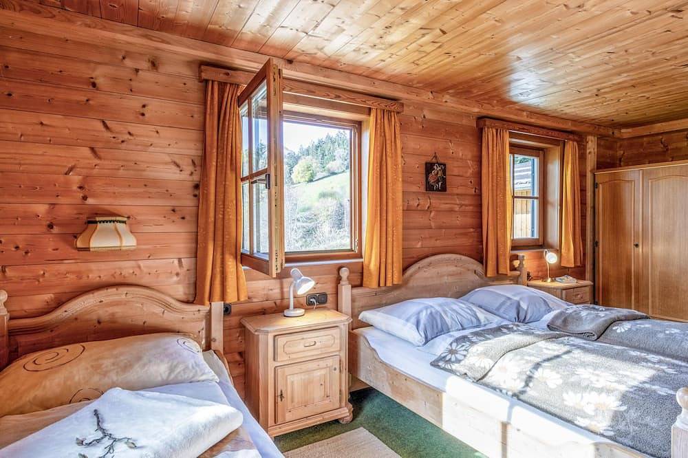 Ganze Wohnung, Bauernhof-Apartment in idyllischer Lage in Brixen im Thale, Kaisergebirge