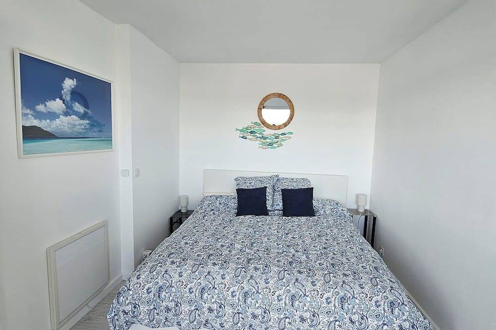 Entire apartment, The suspended break between Versailles and Paris in Vélizy-Villacoublay, Yvelines