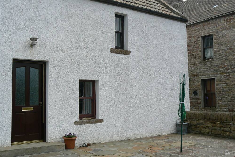 1 Schlafzimmer Waterside Cottage in St. Margarets Hope Orkney bietet Platz für bis zu 4 in Orkney Inseln