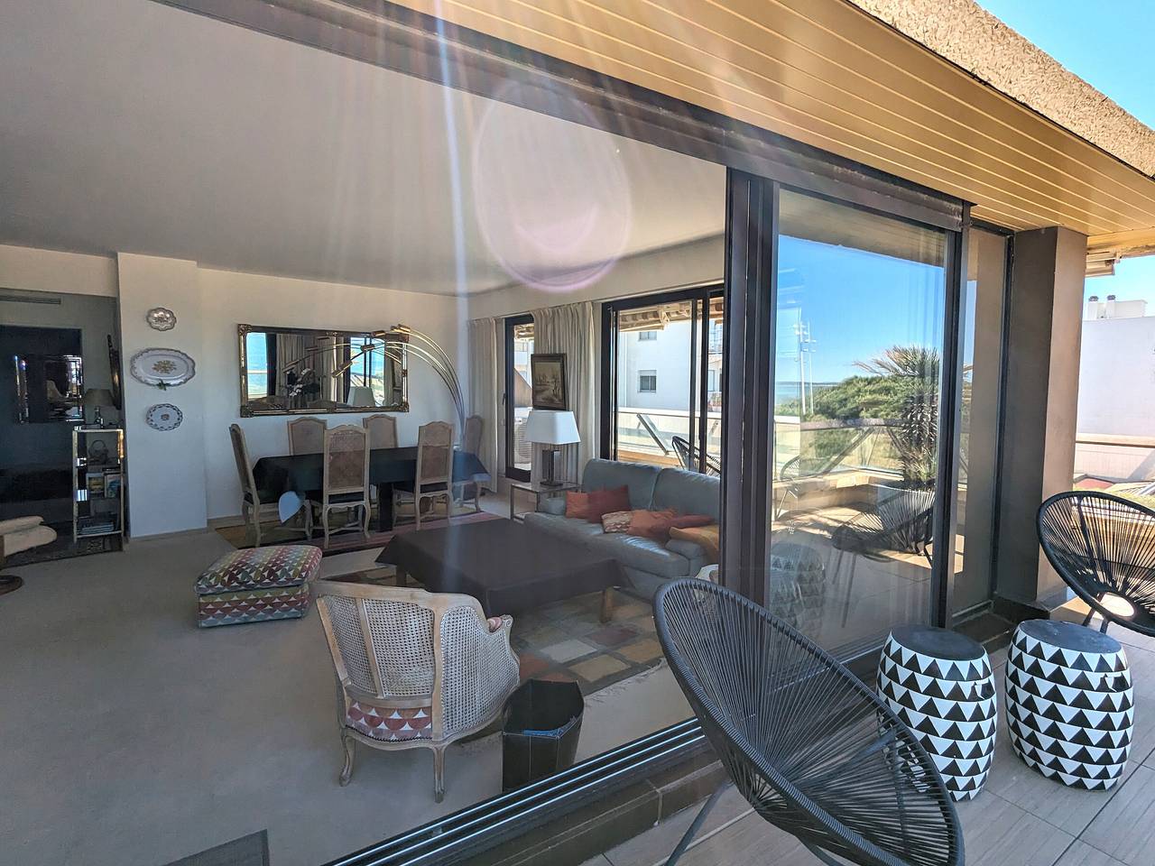 Appartement entier, Grand Appartement avec Terrasse, Clim, Wifi et Parking à Arcachon in Arcachon, Région d'Arcachon