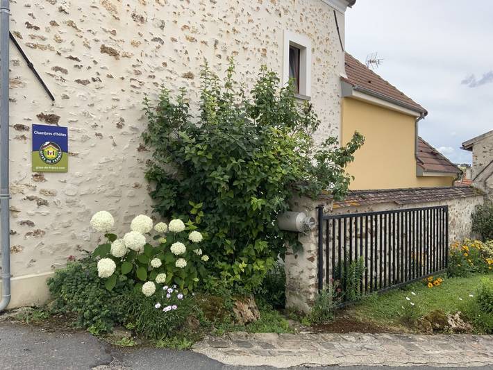 Chambre d’hôte pour 2 personnes, avec jardin à Vendrest