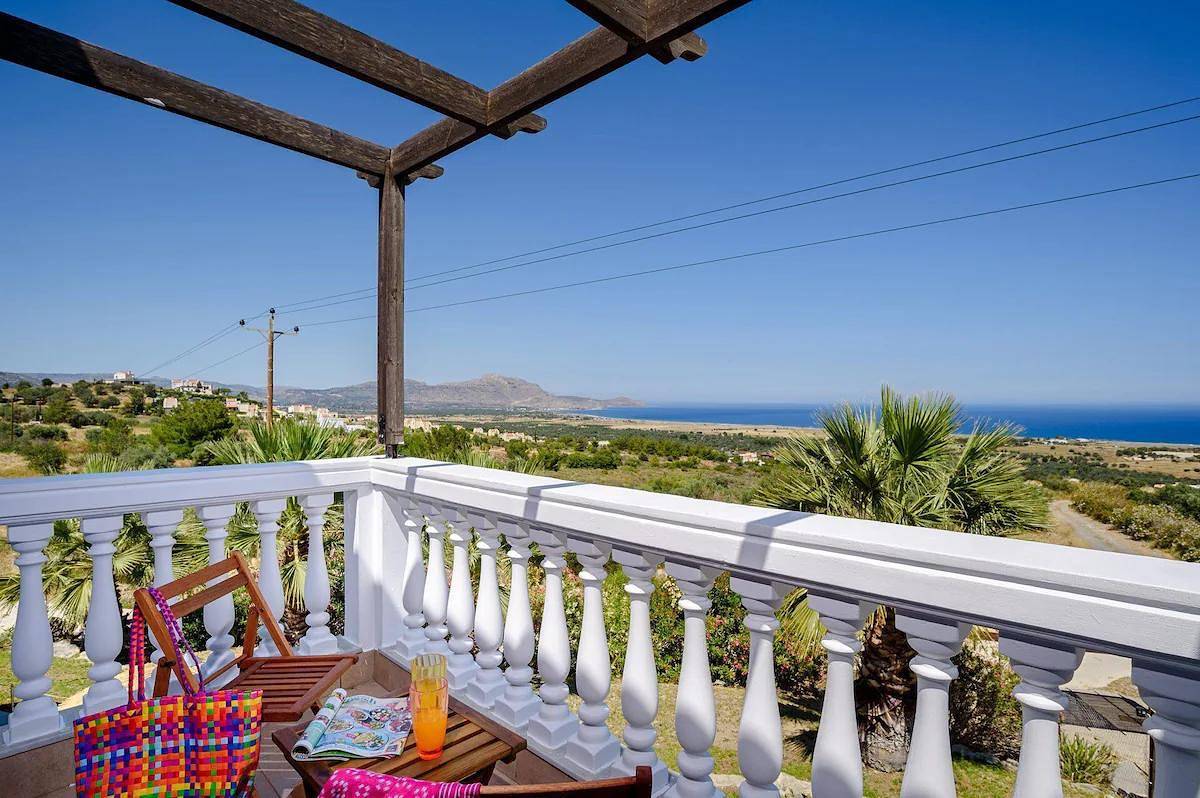 Villa pour 6 personnes avec terrasse in Calathos, Rhodes