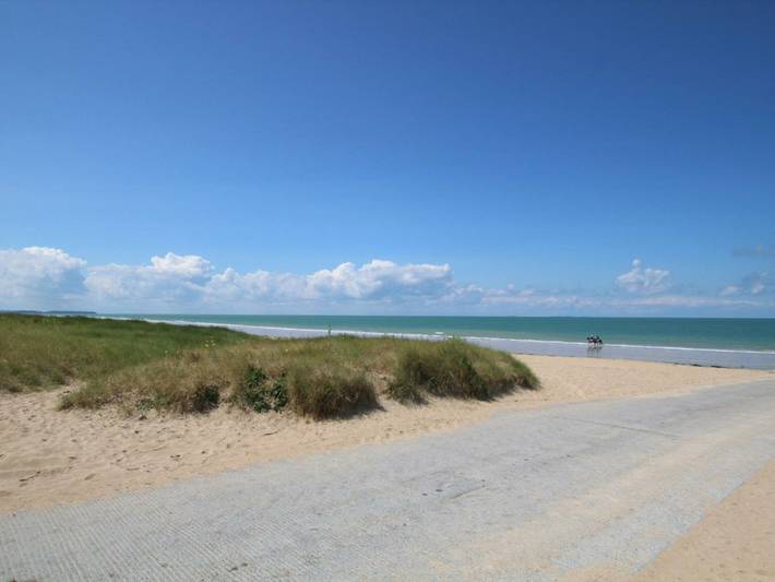 Gîte pour 4 personnes, avec jardin à Lingreville - 4