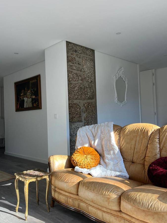 Casa de férias para 3 pessoas, com jardim e vista em Lousada