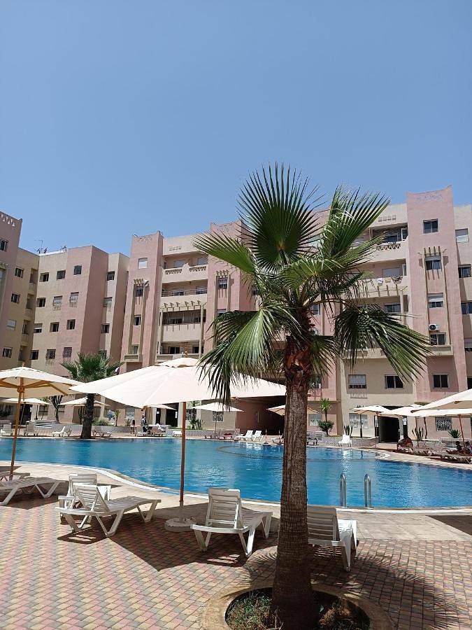 Gîte pour 4 personnes, avec piscine ainsi que jardin et vue à Mohammédia