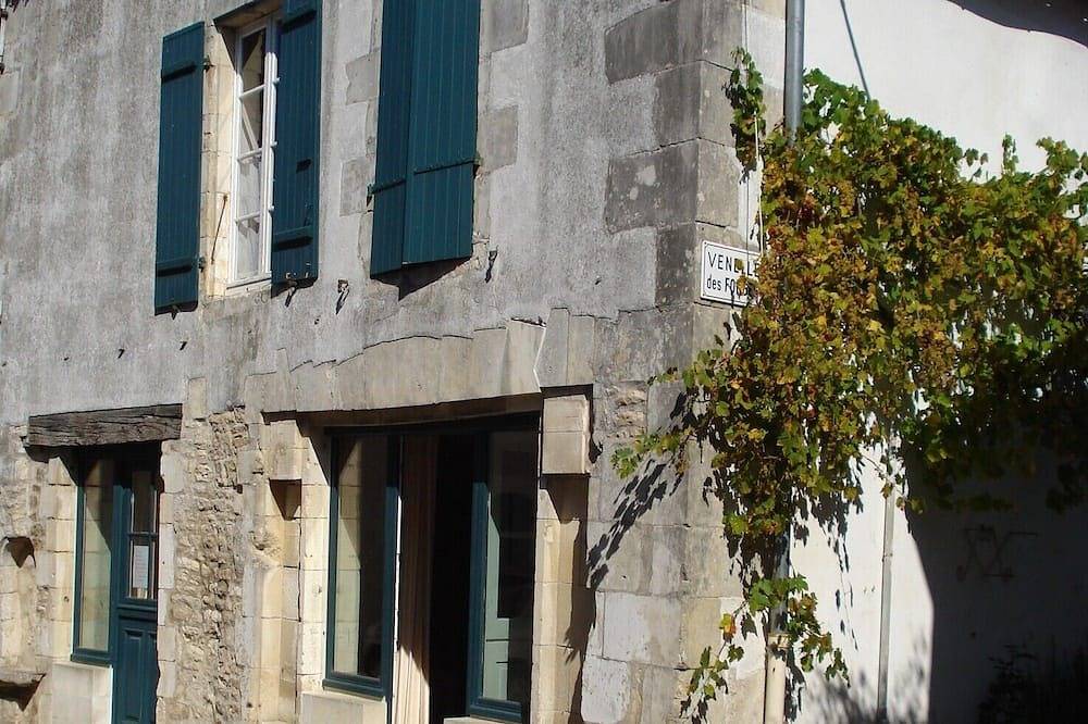 Casa familiar Ile de Ré cerca del puerto de San Martín de 2 a 9 personas in Saint-Martin-de-Ré, Isla de Ré