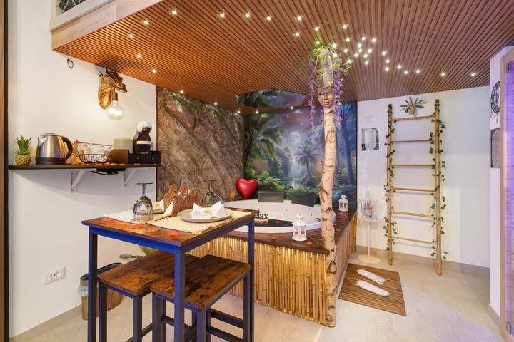 Appartamento intero, Moonlight Jungle Suite Luxury: con Jacuzzi e Sauna in Avola, Siracusa e dintorni