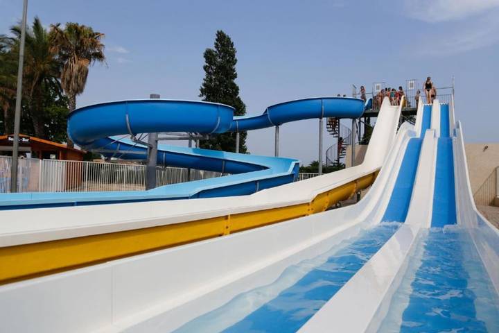Bungalow pour 6 personnes, avec terrasse et piscine à Saint-Cyprien
