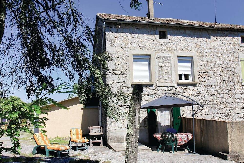 Appartement entier, Bel appartement T1 à La Beaume in Labeaume, Ardèche