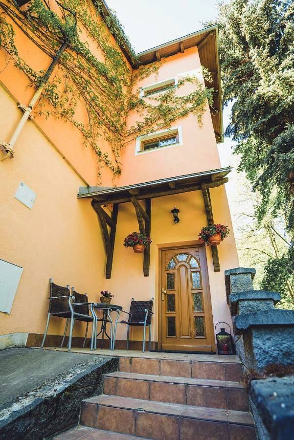 Pension U Stříbrného Jelena in Cheb, Karlsbad und Umgebung