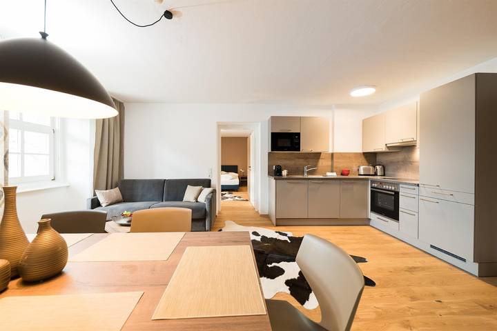 Ferienwohnung für 6 Personen, mit Sauna und Balkon sowie Garten