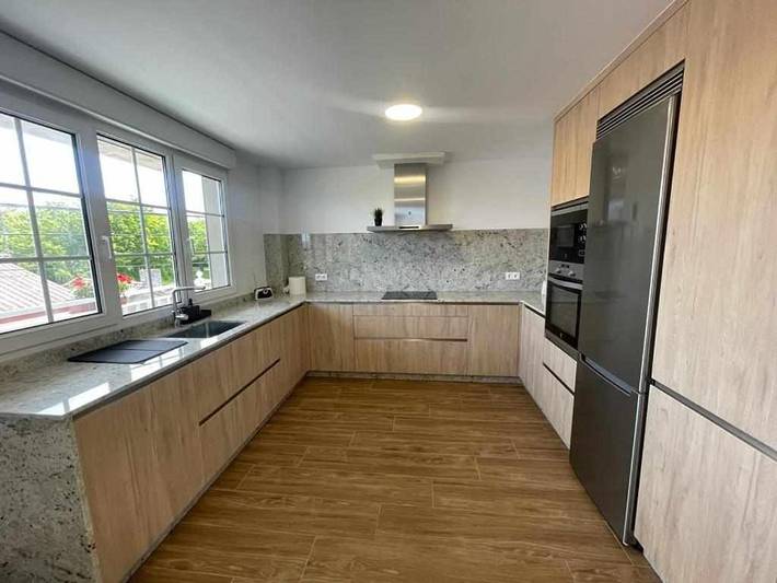 Gîte pour 8 personnes, avec balcon à Malpica de Bergantiños - 3