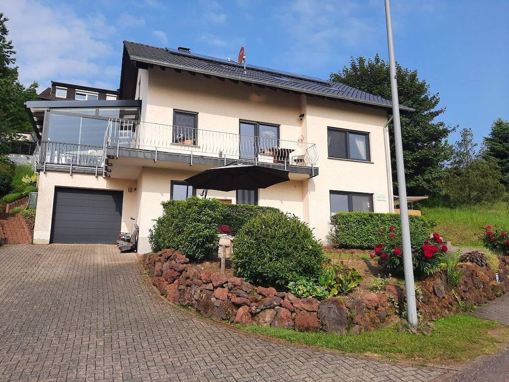 Ferienwohnung mit 1 Schlafzimmer in Immerath, Vulkaneifel