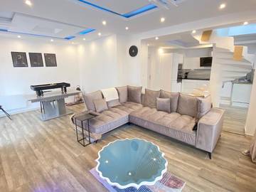 Villa pour 6 personnes, avec jacuzzi et balcon dans Oise