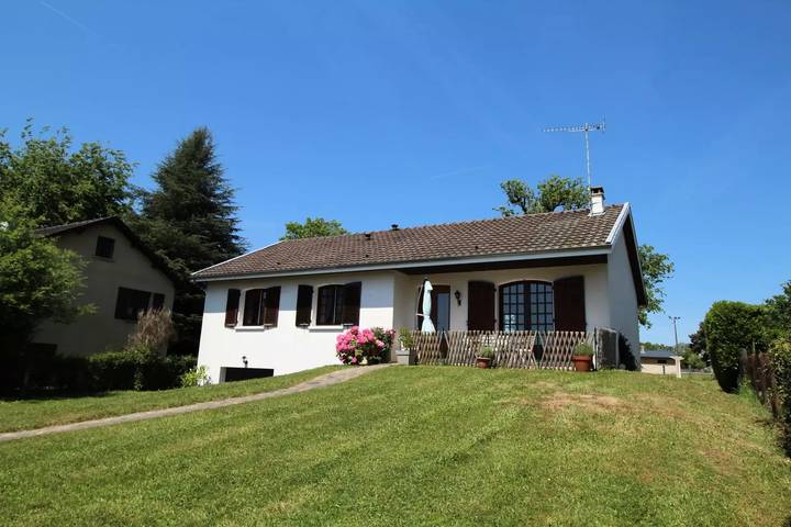Gîte pour 5 personnes, avec jardin, animaux acceptés