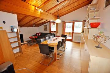 Ferienwohnung für 8 Personen, mit Balkon und Garten in Jungholz