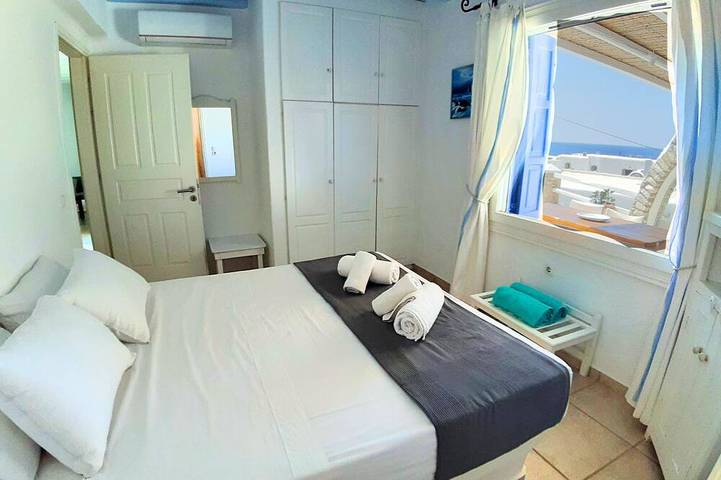 Cavo Apollon Sunset Pool Villa in Mykonos