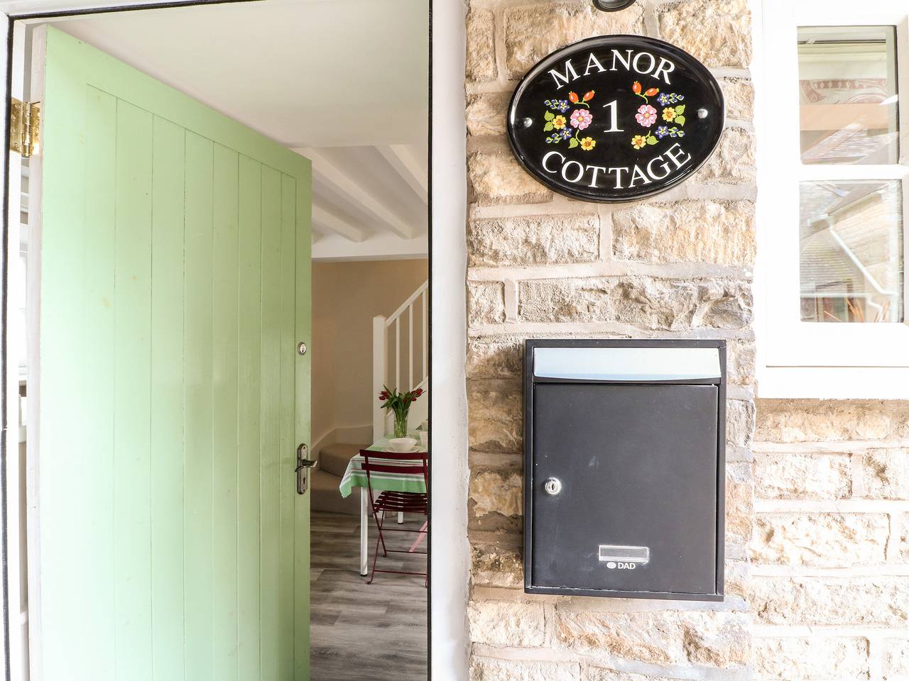 1 Manor Cottage in Stow-on-the-Wold, Gloucestershire